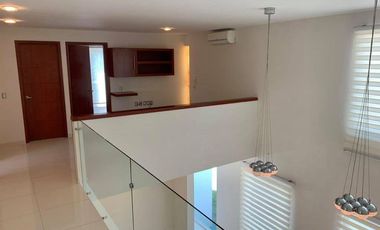 Casa en renta en Valle Real Coto Almendros de lujo