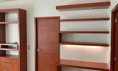 Casa en renta en Valle Real Coto Almendros de lujo