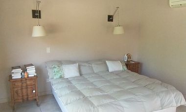 Magnifica Casa en Dos Plantas Sobre Terreno de 1441 m - Praderas de Lujan
