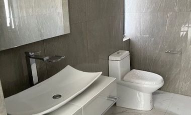 Venta de Casa en Bosque Real