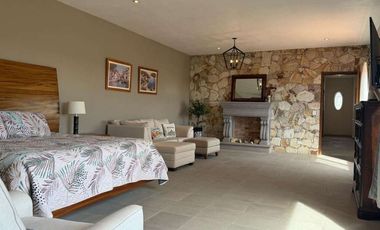 Casa Manzanillo, Encanto y lujo en cada rincón
