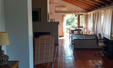 Excelente Casa 2 Plantas en Las Praderas de Lujan