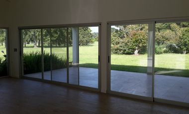 Casa en Venta - Las Praderas, Lujan