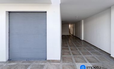 En venta casa rentera con local comercial y cuatro departamentos