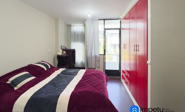 En venta casa rentera con local comercial y cuatro departamentos