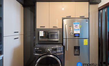 En venta casa rentera con local comercial y cuatro departamentos