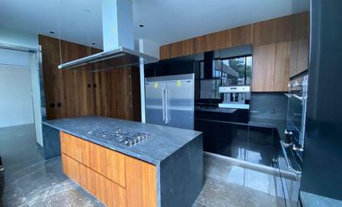Venta de Casa en Bosque Real