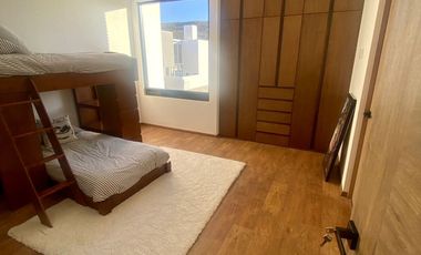 CASA EN VENTA DE 4 RECAMARAS , EN PRIVADA EN ZONA PEDREGALES