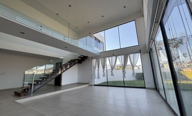 CASA EN RENTA LOMAS DEL MOLINO