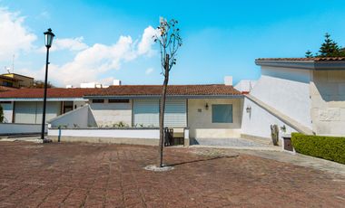 SE VENDE HERMOSA RESIDENCIA EN BARRIO SAN FRANCISCO