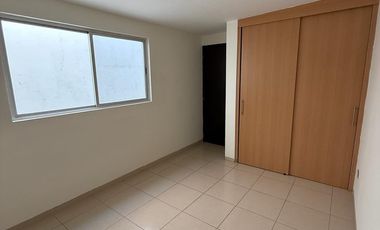 Casa en Lomas del Refugio, en renta, León, Gto