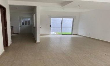 Casa en venta en Zona Esmeralda, Atizapán Estado de México