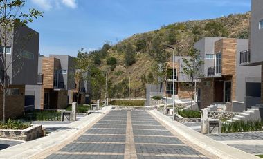 Casa en venta en Zona Esmeralda, Atizapán Estado de México
