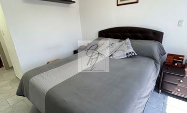 CASA EN VENTA LOS CHILLOS, AV. ILALO 3 DORMITORIOS