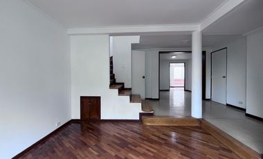 Casa en arriendo,  Loma Del Esobero, Poblado, Medellin