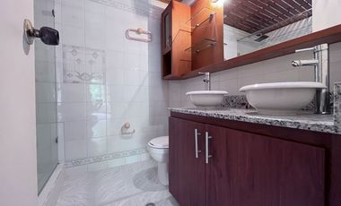 Casa en arriendo,  Loma Del Esobero, Poblado, Medellin
