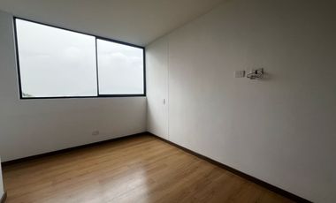 Apartamento en arriendo Loma Del Escobero, Poblado,  Medellin