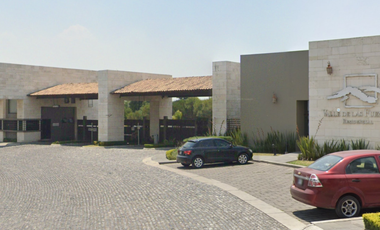 CASA EN REMATE BANCARIO EN RESIDENCIAL VALLE DE LAS FLORES