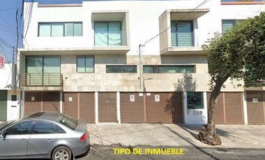 Casa en condominio, Santa Cruz Atoyac en Remate!