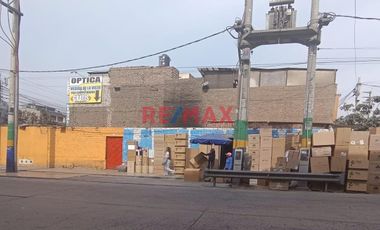 En Venta Casa Comercial Como Terreno Comercial En Plena Avenida Peru