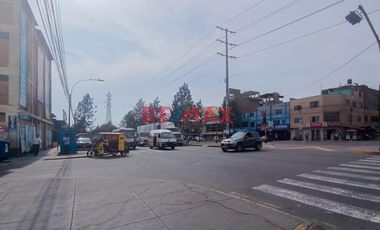 En Venta Casa Comercial Como Terreno Comercial En Plena Avenida Peru