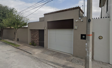 CASA EN VENTA DE REMATE BANCARIO EN MONCLOVA, COAHUILA