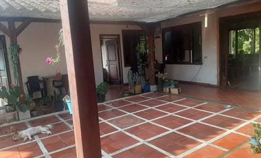 SE VENDE O PERMUTA FINCA  POR MENOR VALOR EN ARMERO GUAYABAL