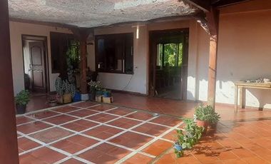 SE VENDE O PERMUTA FINCA  POR MENOR VALOR EN ARMERO GUAYABAL