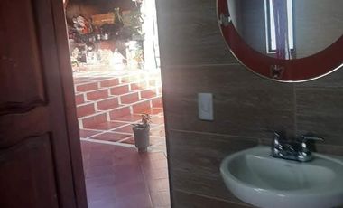 SE VENDE O PERMUTA FINCA  POR MENOR VALOR EN ARMERO GUAYABAL