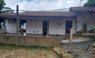 SE VENDE O PERMUTA FINCA  POR MENOR VALOR EN ARMERO GUAYABAL