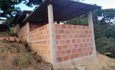 SE VENDE O PERMUTA FINCA  POR MENOR VALOR EN ARMERO GUAYABAL