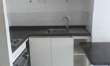 Arriendo departamento en calle San Diego cercano a calle Victoria