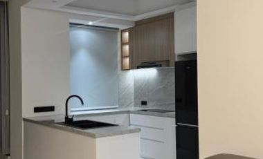 For rent The Peak Residence Sudirman 2+1 BR 159 sqm