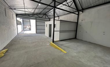 Bodega con oficinas en arriendo Concepción