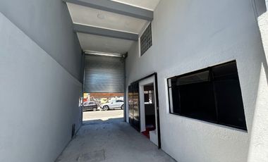 Bodega con oficinas en arriendo Concepción