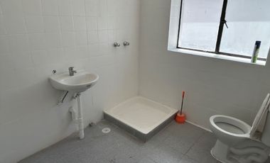 Bodega con oficinas en arriendo Concepción