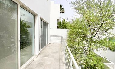 Casa en Venta en Colinas del Valle.