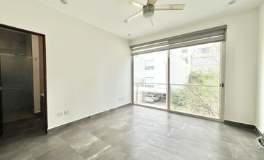 Casa en Venta en Colinas del Valle.