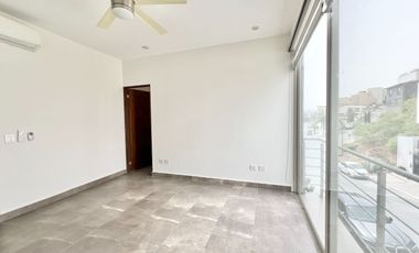 Casa en Venta en Colinas del Valle.