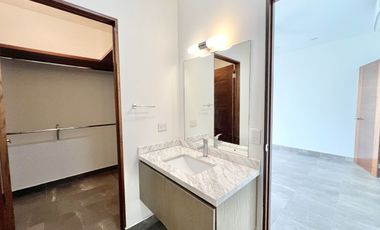 Casa en Venta en Colinas del Valle.
