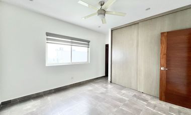 Casa en Venta en Colinas del Valle.