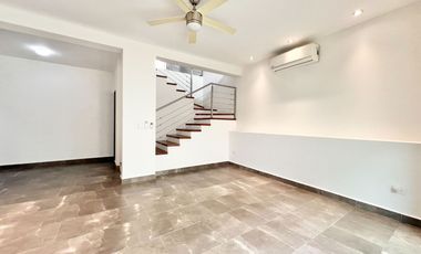 Casa en Venta en Colinas del Valle.