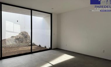 C102 Casa nueva en Venta Frac Privado LomAlta Tres Marias