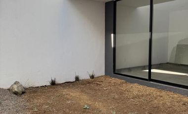 C102 Casa nueva en Venta Frac Privado LomAlta Tres Marias