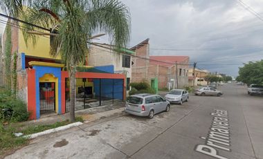 Casa en Recuperación Bancaria, Jardines de San Joaquín, Zamora, Michoacán