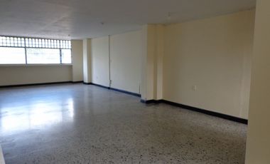 VENDO EXCELENTE LOCAL COMERCIAL VIA PRINCIPAL