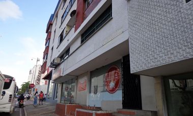 VENDO EXCELENTE LOCAL COMERCIAL VIA PRINCIPAL