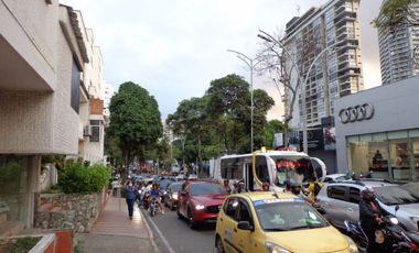 VENDO EXCELENTE LOCAL COMERCIAL VIA PRINCIPAL