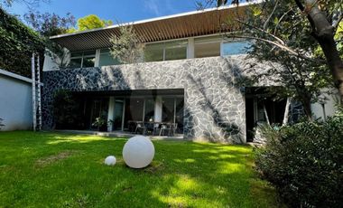 CASA MINIMALISTA EN VENTA EN DESIERTO DE LOS LEONES