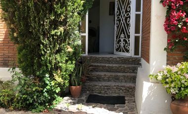 VENTA de CASA tipo campestre de UNA PLANTA, Fraccionamiento Cabañas de Valsequillo
